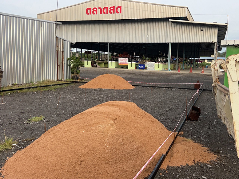 46 - https://ดินหินทรายปลวกแดง.com | บริการจำหน่าย หิน ดิน ทราย ทุกชนิด และรับเหมาถมที่ ขุดสระ ทำกำแพงกันดิน รั้วครบวงจร พร้อมบริการให้เช่ารถแม็คโครเล็กในพื้นที่ปลวกแดง ระยอง ศรีราชา และใกล้เคียง