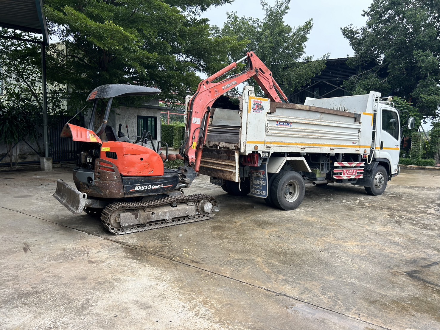 76 - https://ดินหินทรายปลวกแดง.com | บริการจำหน่าย หิน ดิน ทราย ทุกชนิด และรับเหมาถมที่ ขุดสระ ทำกำแพงกันดิน รั้วครบวงจร พร้อมบริการให้เช่ารถแม็คโครเล็กในพื้นที่ปลวกแดง ระยอง ศรีราชา และใกล้เคียง