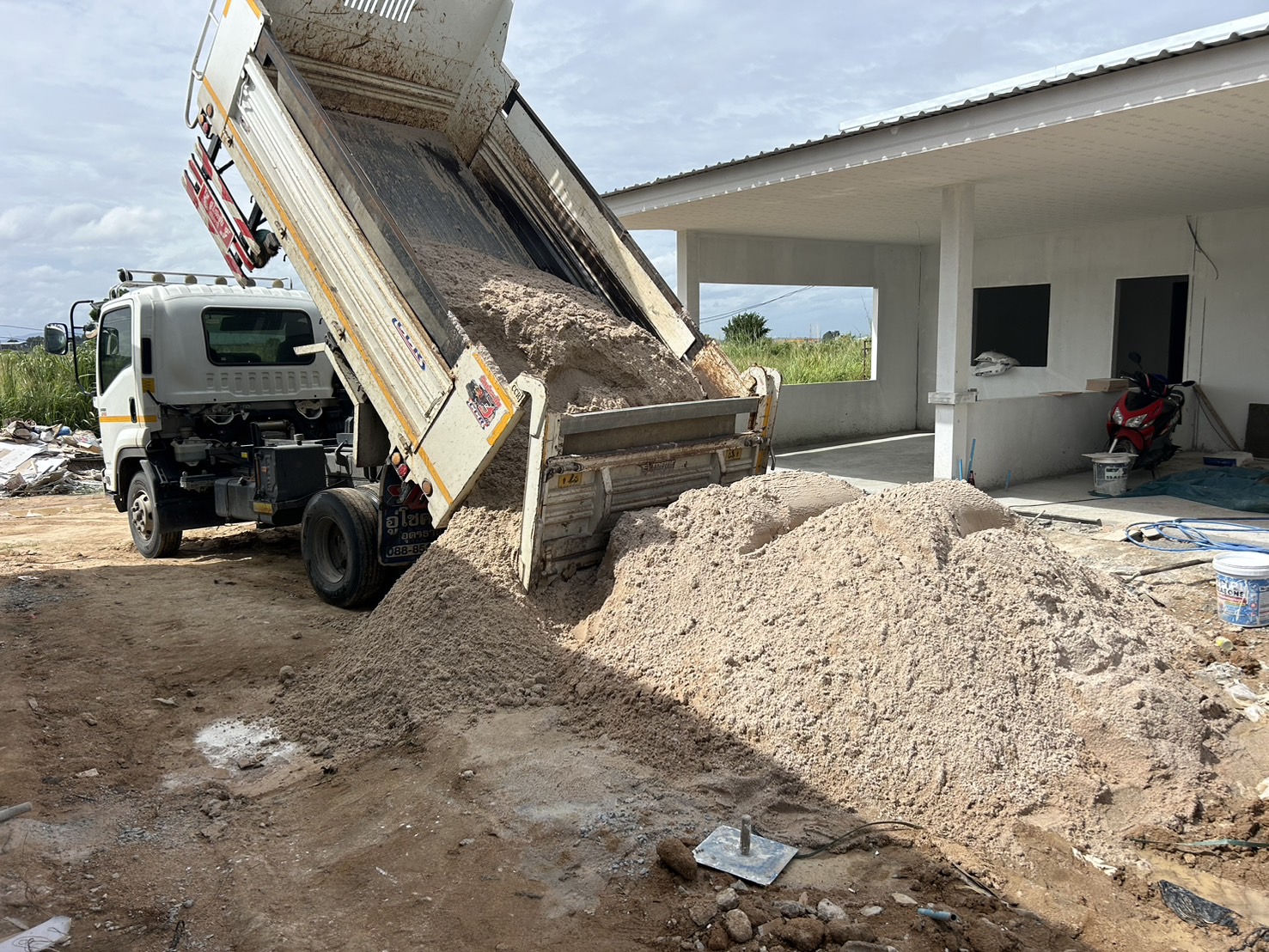 90 - https://ดินหินทรายปลวกแดง.com | บริการจำหน่าย หิน ดิน ทราย ทุกชนิด และรับเหมาถมที่ ขุดสระ ทำกำแพงกันดิน รั้วครบวงจร พร้อมบริการให้เช่ารถแม็คโครเล็กในพื้นที่ปลวกแดง ระยอง ศรีราชา และใกล้เคียง